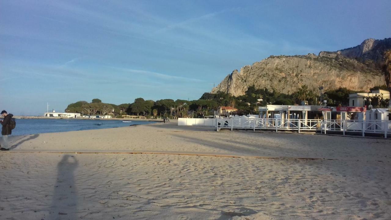 Principessa Jolanda Villa Mondello Eksteriør billede